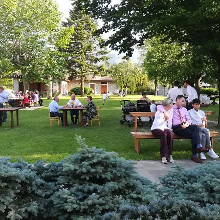 Lägenhetshotell Cascina Borgofrancone 4*