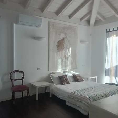 Cascina Borgofrancone 3* Джера-Ларио
