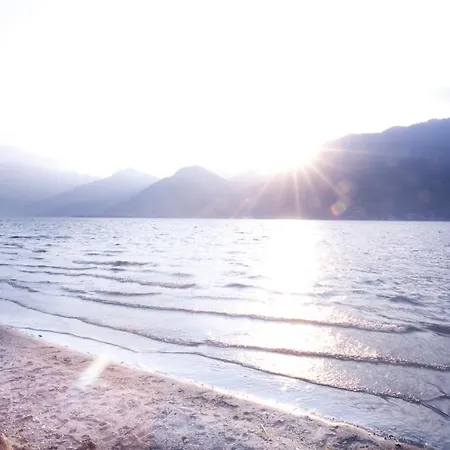 Lägenhetshotell Cascina Borgofrancone Gera Lario