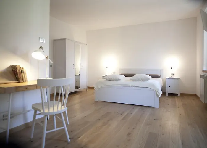 Cascina Borgofrancone Appart hôtel Gera Lario