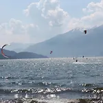 Cascina Borgofrancone Aparthotel Gera Lario