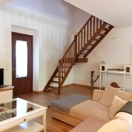 Aparthotel Cascina Borgofrancone Gera Lario