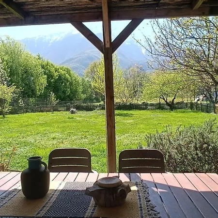 Cascina Borgofrancone Aparthotel 3*